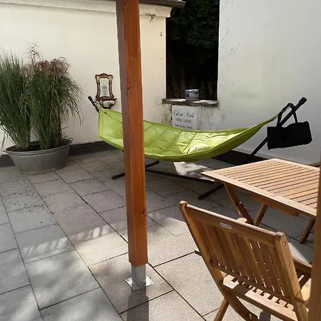 Waldwerk Am Wasserfall